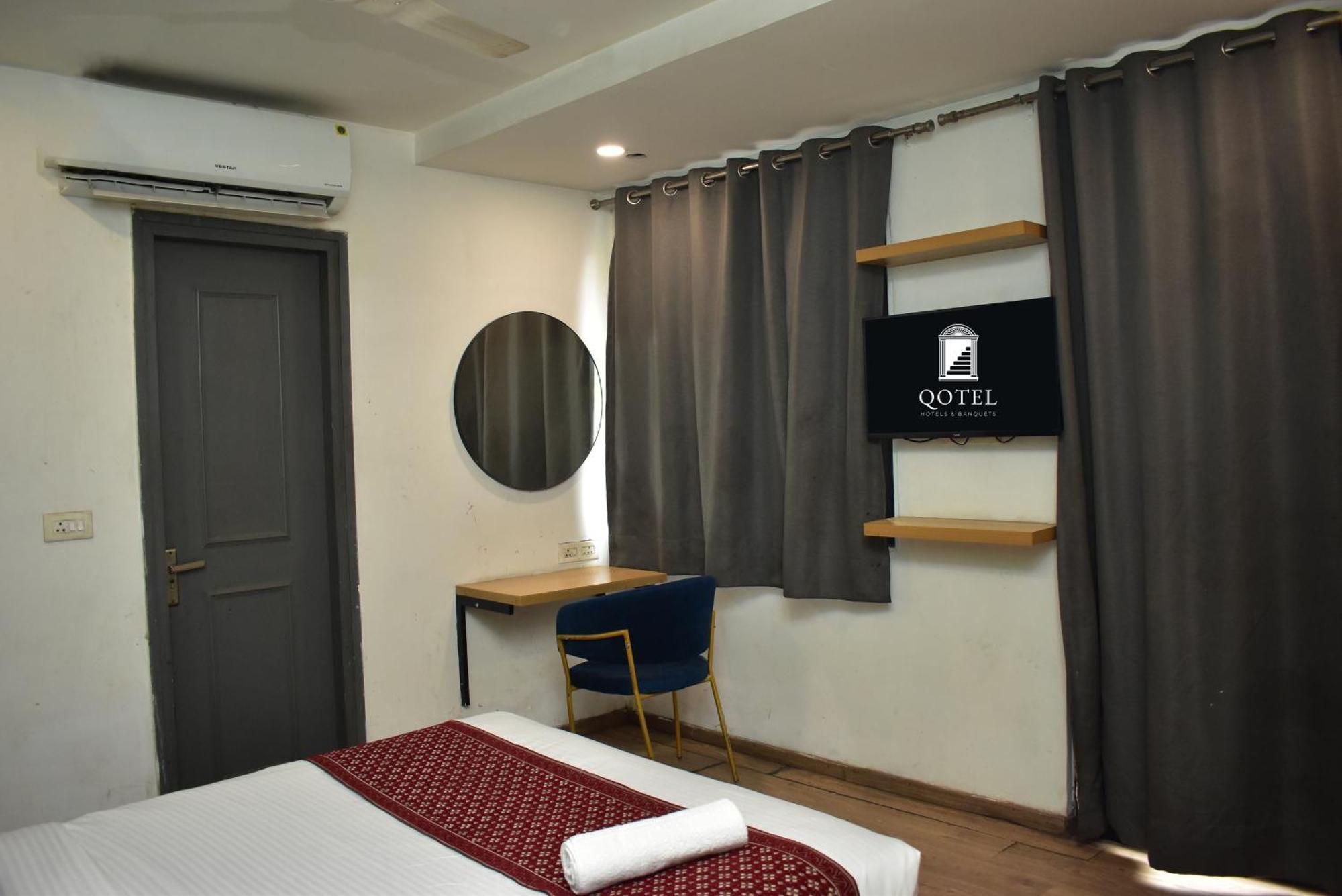 Hotel La Serene By Qotel-Gagan Vihar Anand Vihar New Delhi Exteriör bild