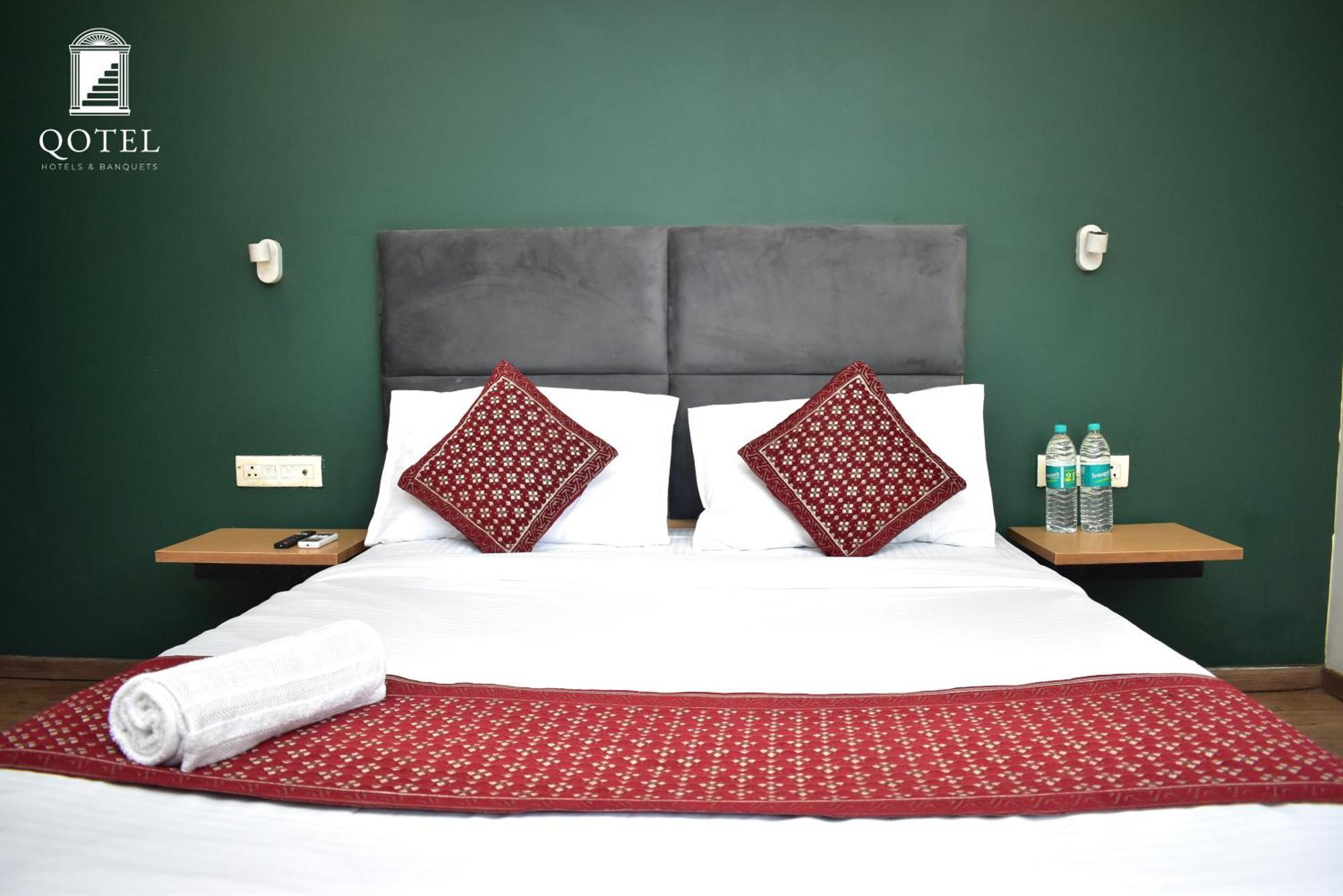 Hotel La Serene By Qotel-Gagan Vihar Anand Vihar New Delhi Exteriör bild